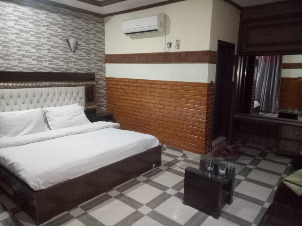Manama Hotel Ijp Rawalpindi Zewnętrze zdjęcie